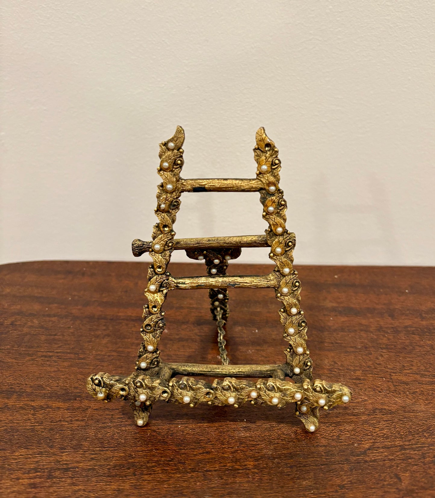 Embellished Easel