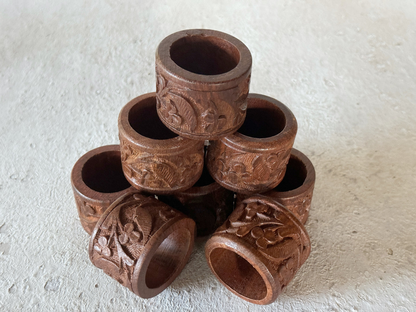 8 Napkin Rings