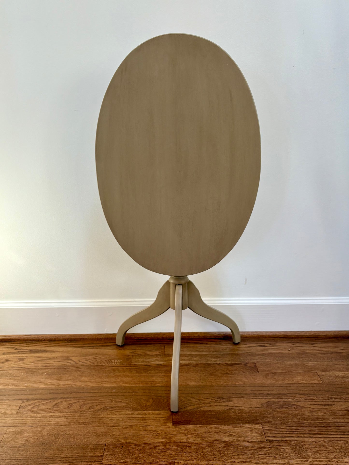 Tilt Top Table