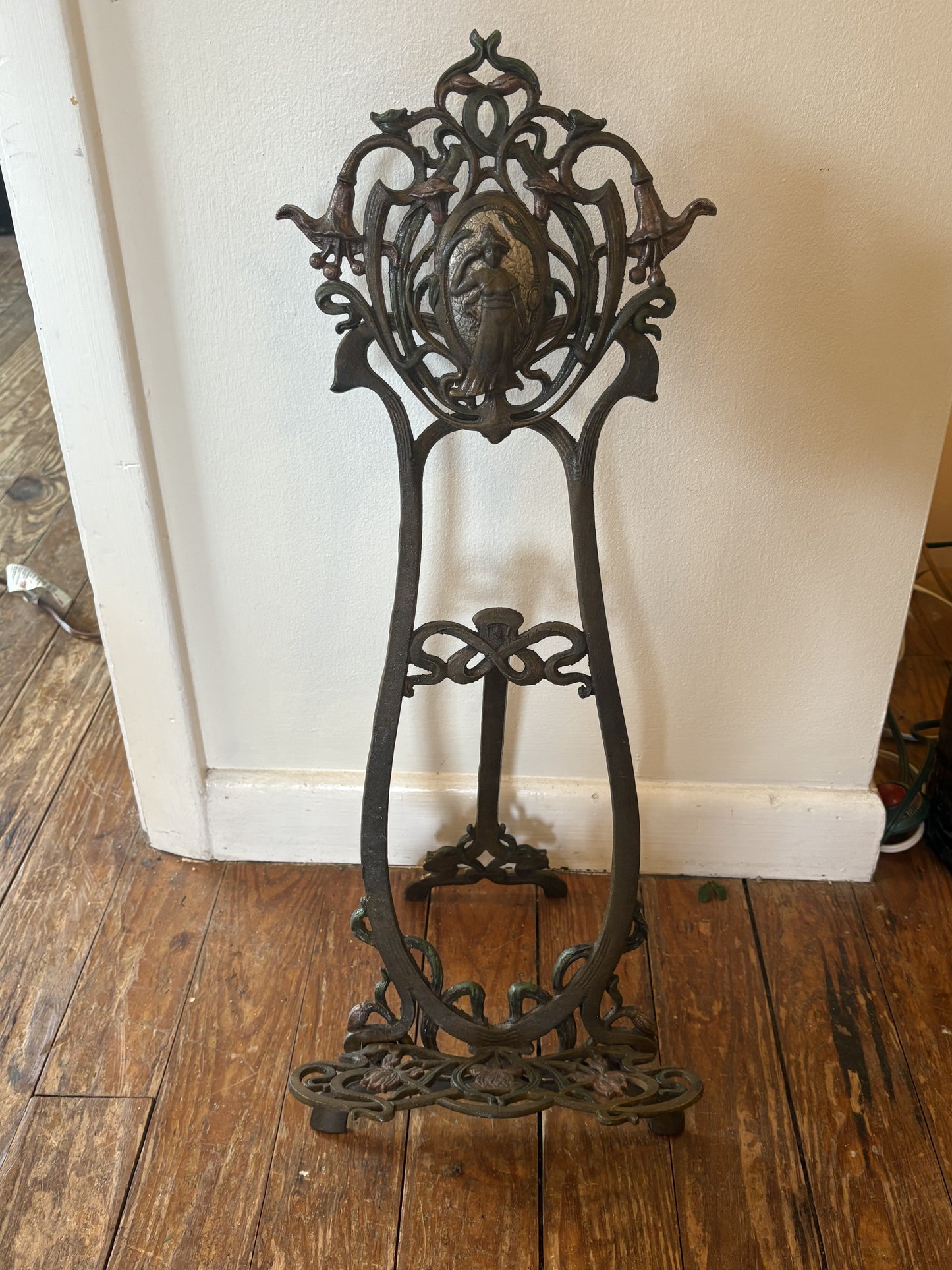 Cast Iron Easel