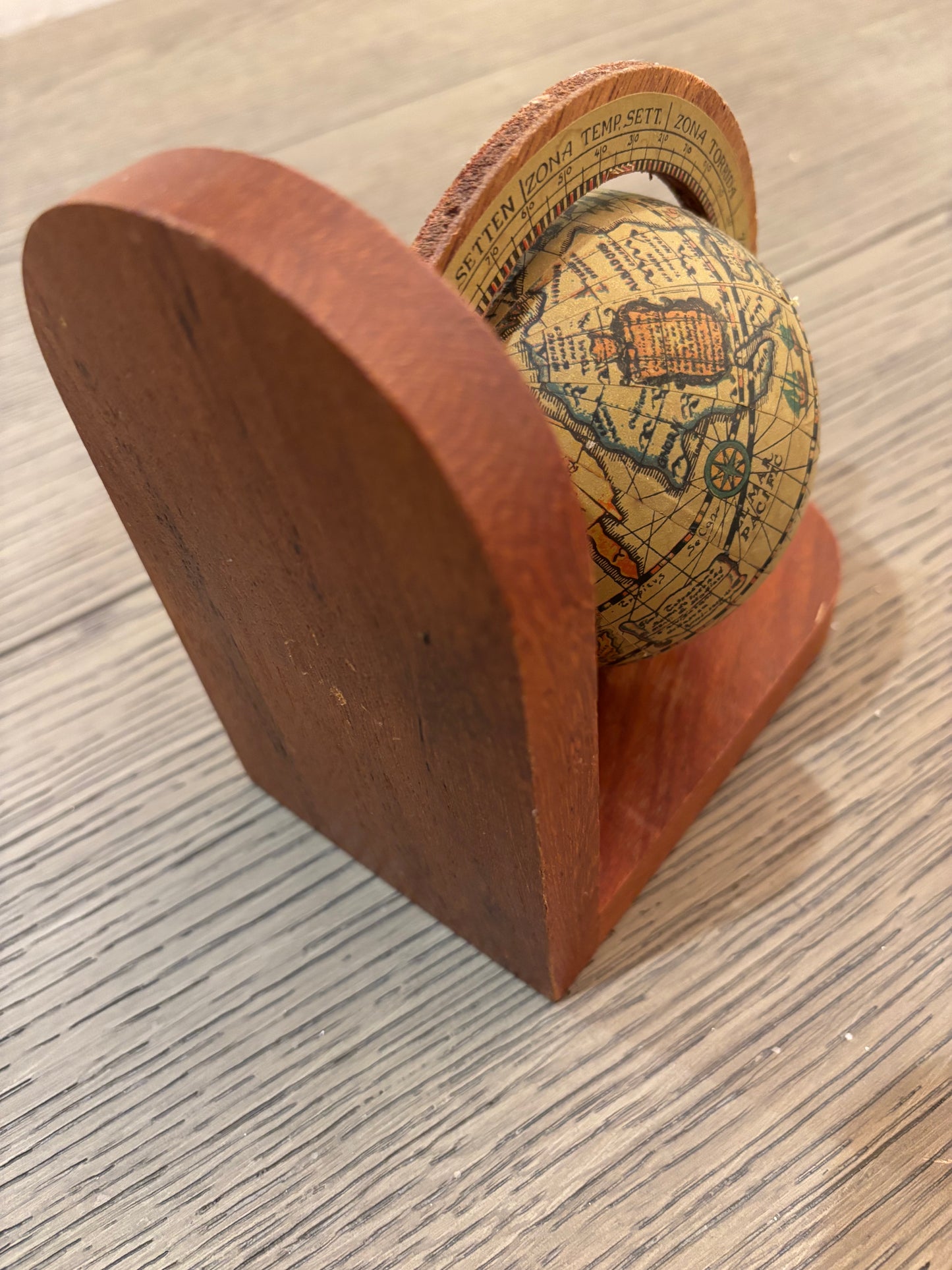 Globe Book End