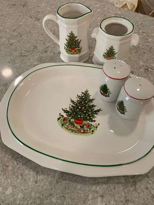 Pfaltzgraff Christmas Tableware