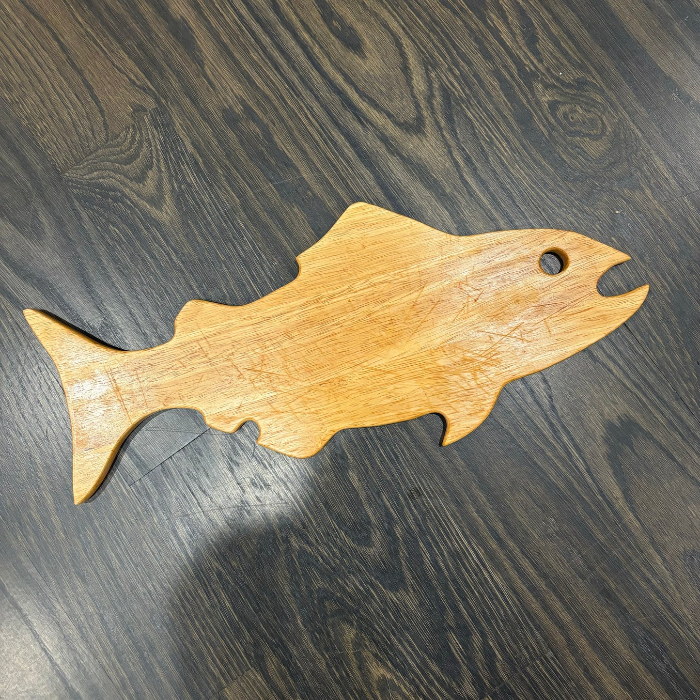 Fish-Shaped Cutting Board